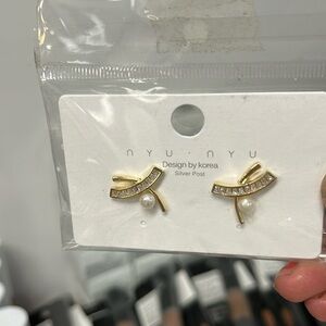 Woman earring